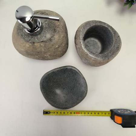 Набор из речного камня 3 предмета RN-03132 дозатор, стаканчик,мыльница