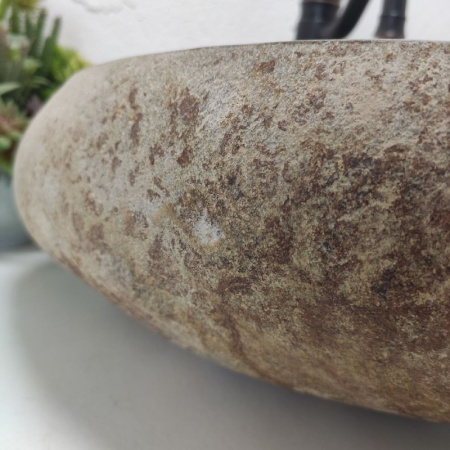 Раковина из речного камня RS02018 (55*47*15)